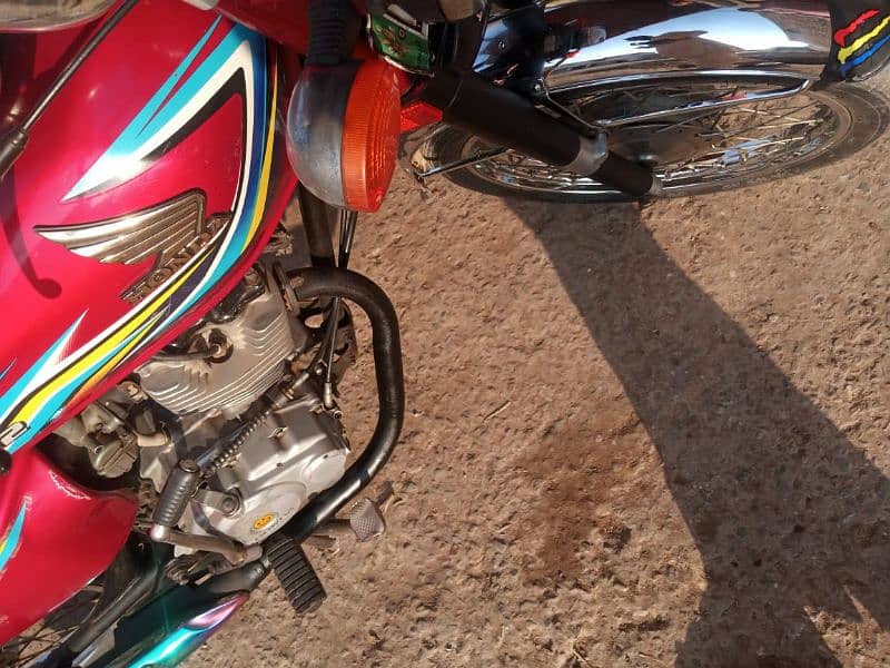 honda lush condition for sale 1 rupa ka b bike ma kam ni 4