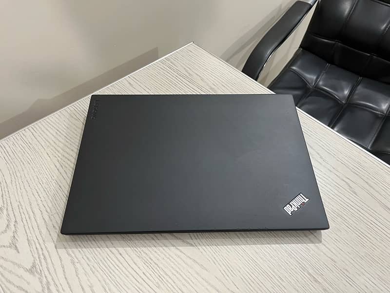 Lenovo Thinkpad A485 Ryzen 5 2500U 1gb GPU 2