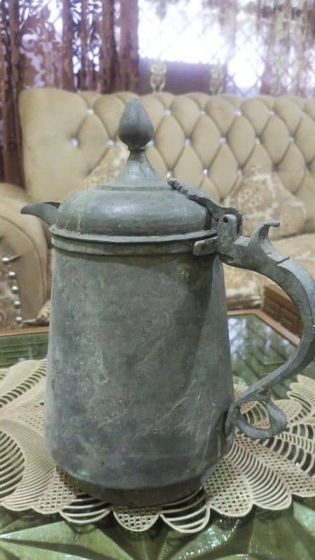 180 years old kettle 3