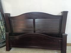 king size bed with dressing table