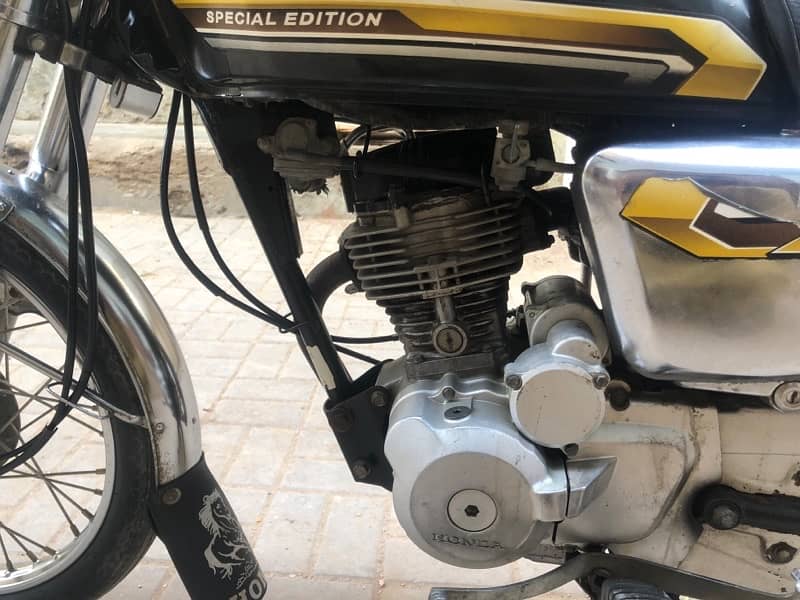 Honda 125 Speacial Editon 9