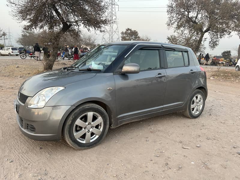 Suzuki Swift 2010 8