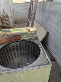 Old washing machine for sale of STYLO Company