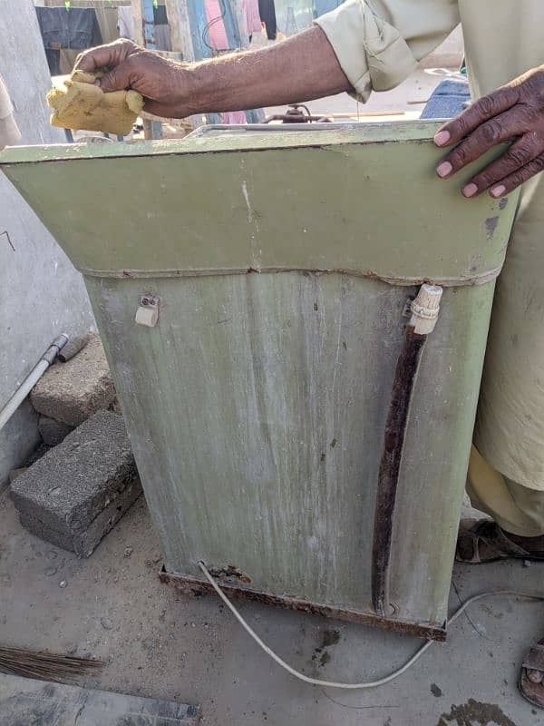 Old washing machine for sale of STYLO Company 2