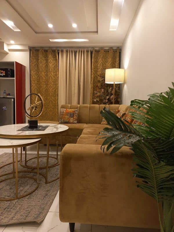 One bedroom VIP apartment for rent on daily basis in bahria town 3