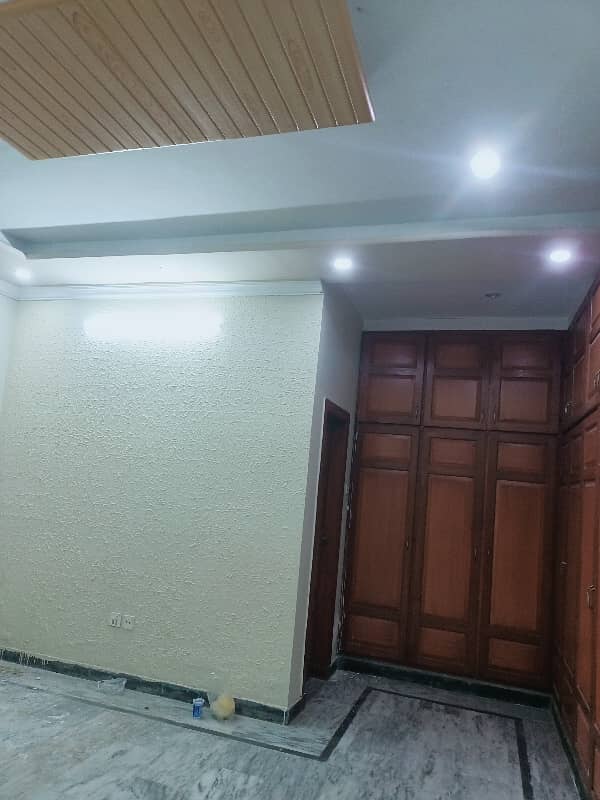 kanal full house for rent also for commercial purposes in Soan garden, Islamabad. 4