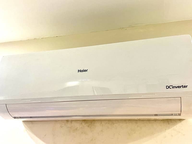 DC inverter haier AC for sale premium condition 1