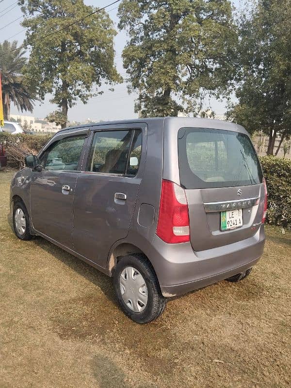 Suzuki Wagon R 2018 4