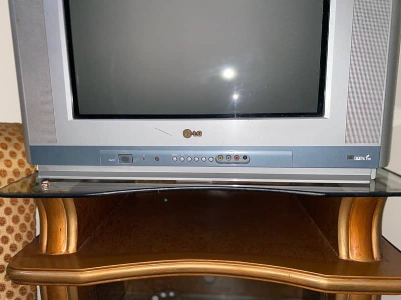 LG tv with its trolley 12