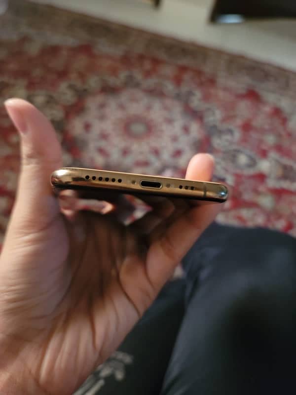 iphone Xs pta 2