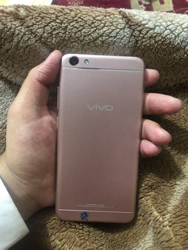 vivo y66 6/128 sim working best for hotspot and personal use 1