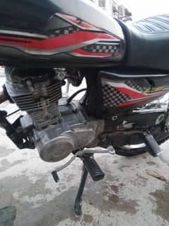 well maintained honda 125 ready for derive