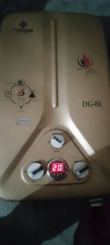 Urgent for sale 8 liter Gas gyser 5