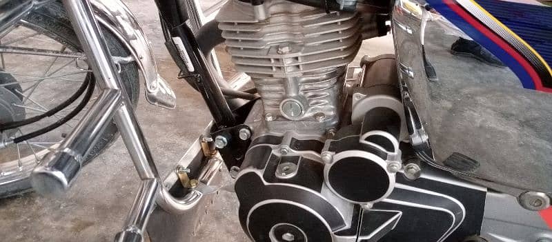 I am selling my cg 125 self start 4