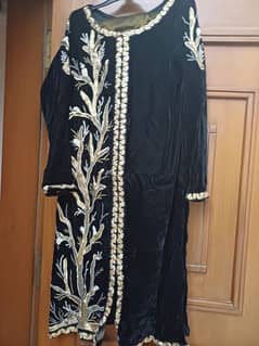 Velvet hand embroidered 2 piece dress (wedding/shadi/shaadi dress)