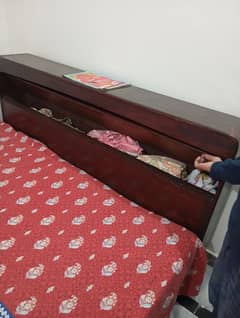 queen size bed for sale