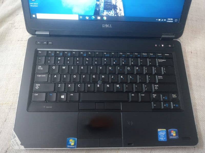 Core i7 4th Generation Pro Dell Laptop 10