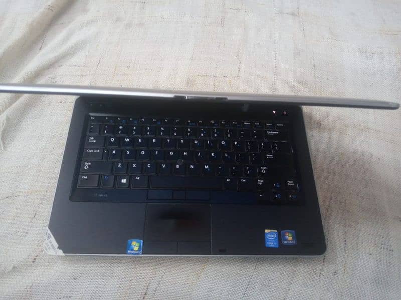 Core i7 4th Generation Pro Dell Laptop 13