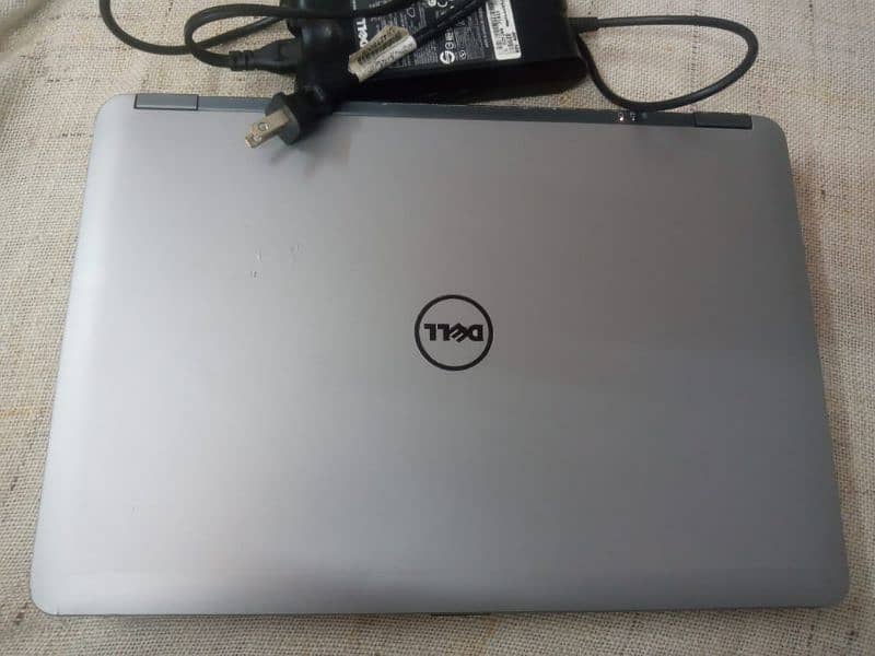 Core i7 4th Generation Pro Dell Laptop 15