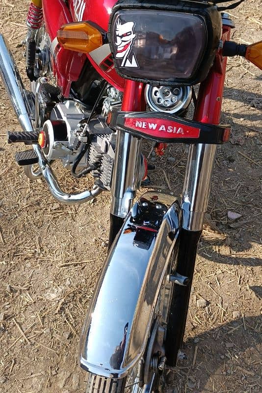 new asia bike hai dubale samne ka sate 90cm bore mai hai 3