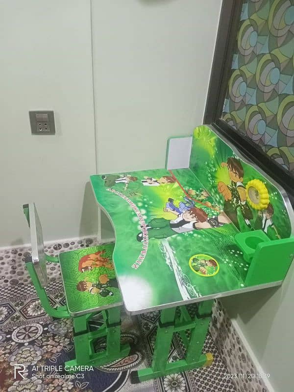 Study Table and Chair Ben10 1