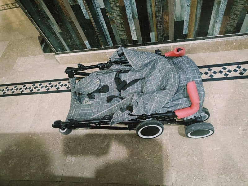 Pram in very good condition 1