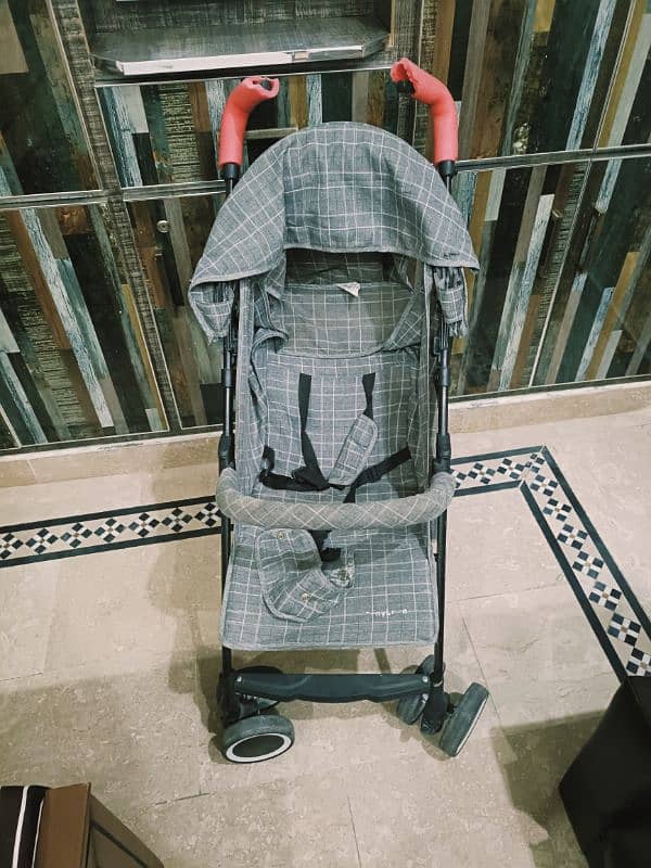 Pram in very good condition 3