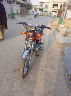 Honda  125 2021 model for sale Golden number