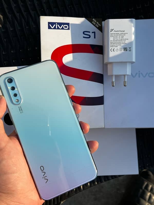 Vivo S1 8/256 Full Box In Excellent Condition 0