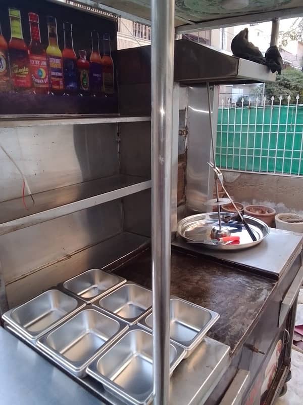 shawarma counter with hot plate 5