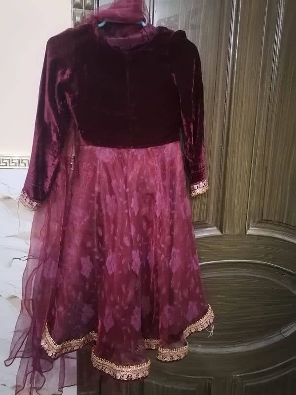 3pc dress for sale. with velvet trouser. 1