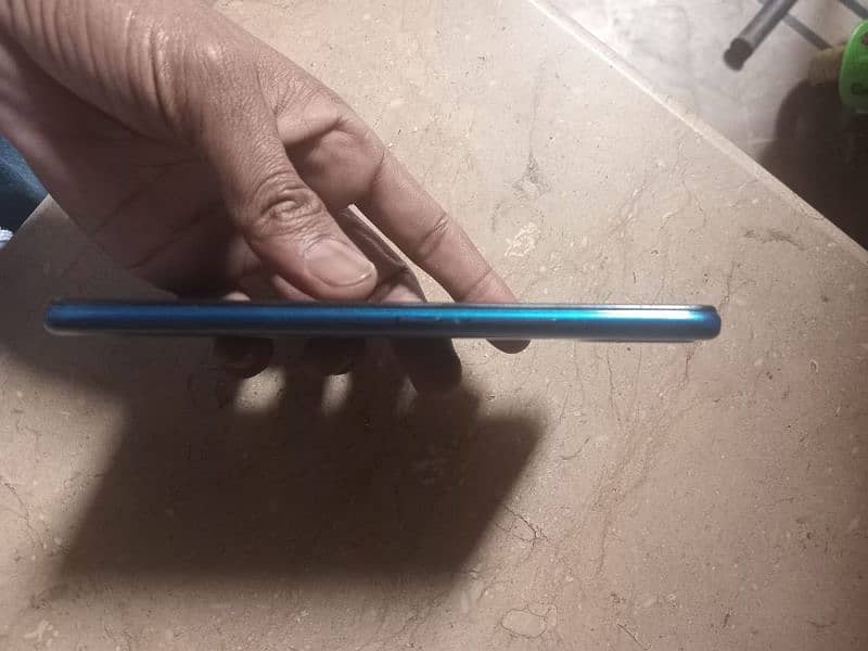 Infinix 3/64 One Hand Used 4