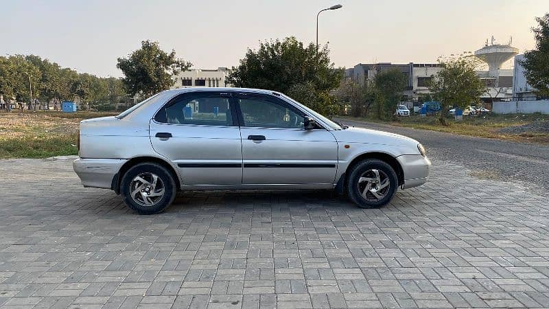 Suzuki Baleno 2003 3