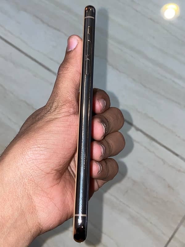 iphone 11 pro max non pta 4