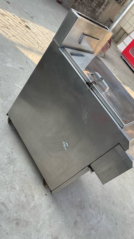 Fryer for sale in excellent condition 4