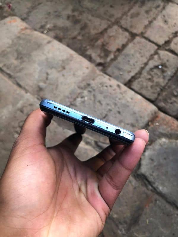 Vivo Y33s for sale 8/128 6