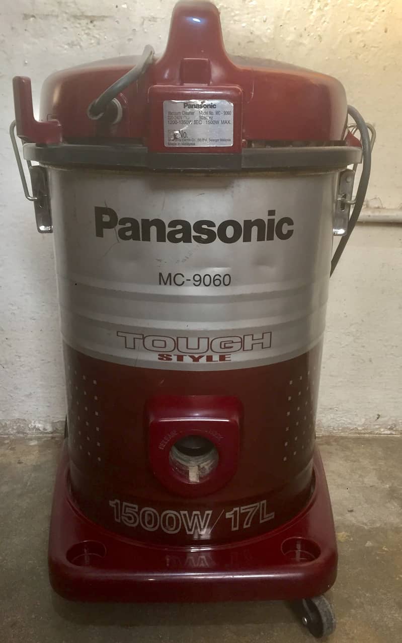 Imported Panasonic Vacuume Cleaner in Excellent Condition 0