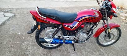 Honda 125 original Bike Urgent Sale Location abbottabad Murree road