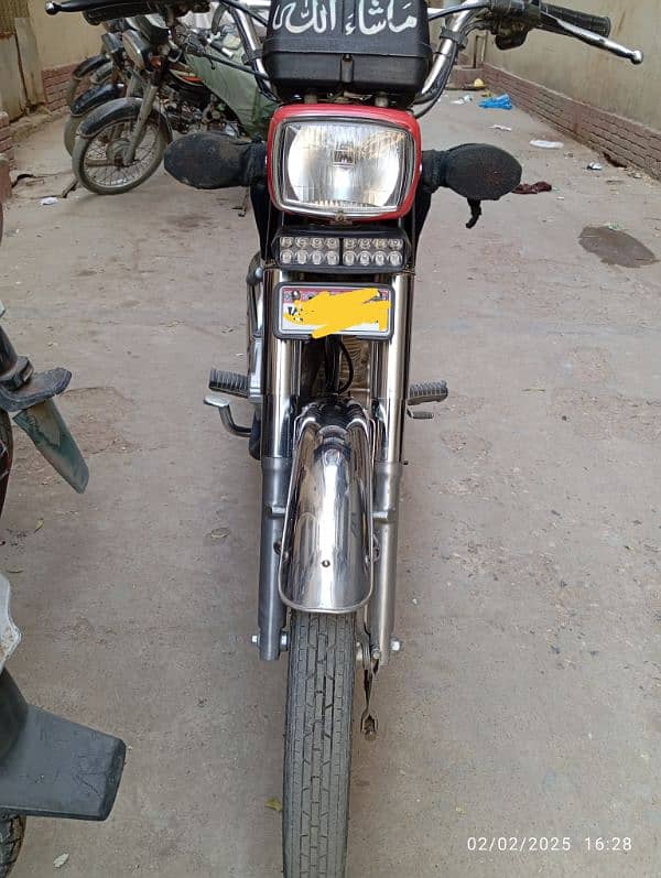 HONDA CG125 MODEL 2023 KARACHI NO 15