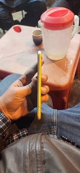 iphone Xr in just 38k 5