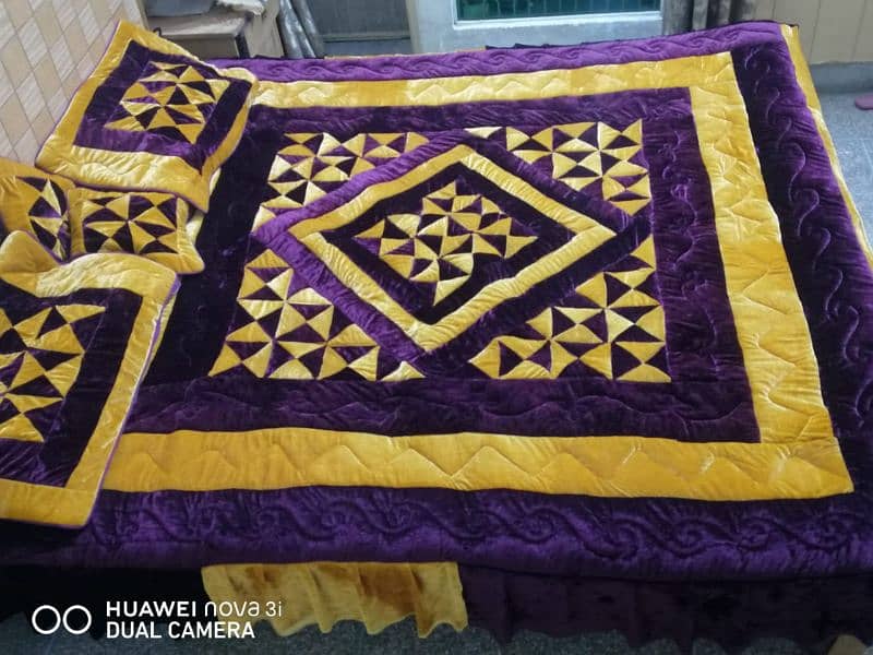 Luxury Handmade Bedsheets with Rilley Patchwork Design 0