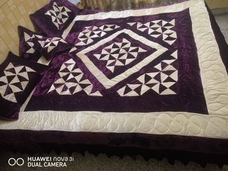 Luxury Handmade Bedsheets with Rilley Patchwork Design 1