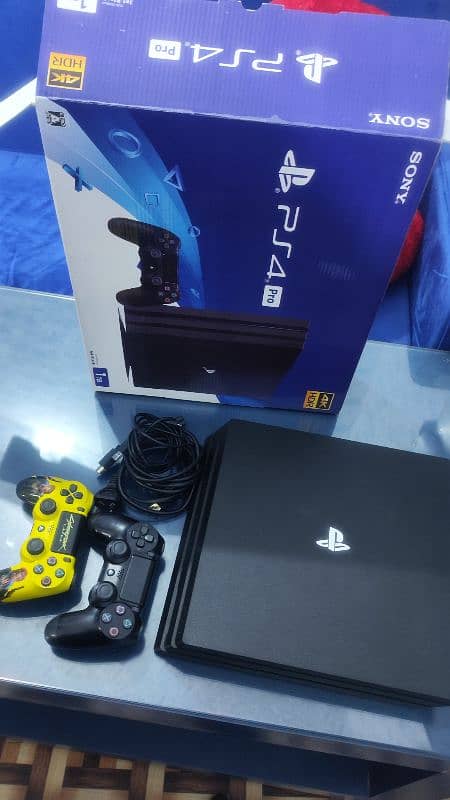 PS4 pro jailbreak 9.00 latest 7200 series 2 controller 10 games 1