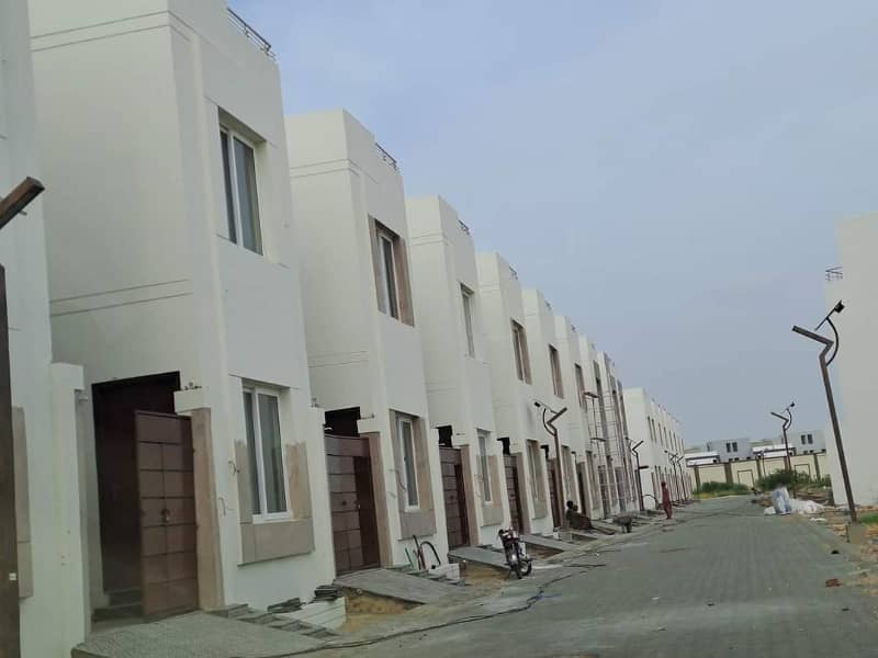 Corner vila for sale at palm village area 200 square yards near main boulevard road and main gate 15