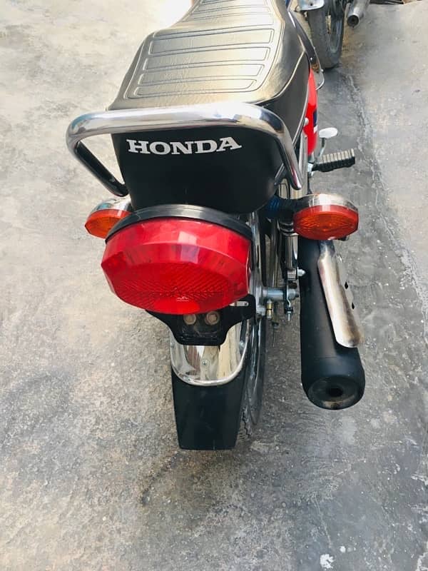 Honda 125 2019 3