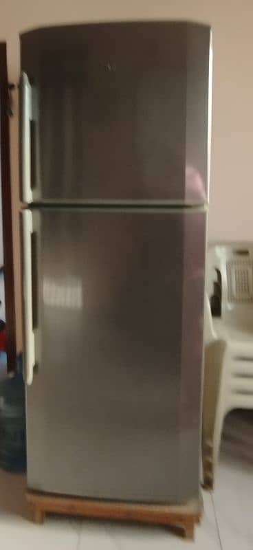 Dawlance Refrigerator 0