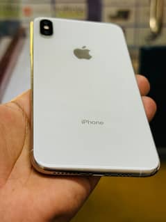 XS MAX