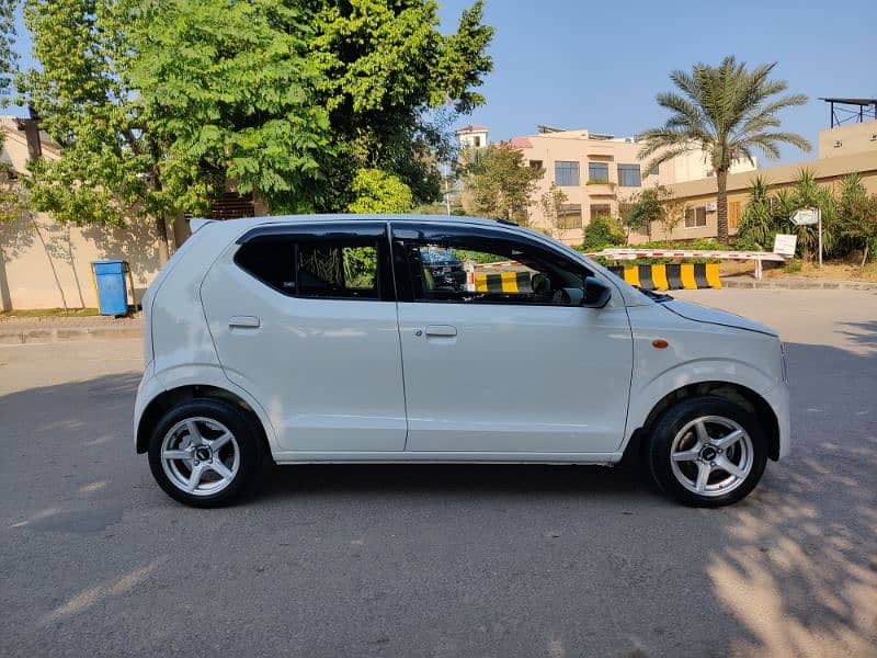 Suzuki Alto 2022 4