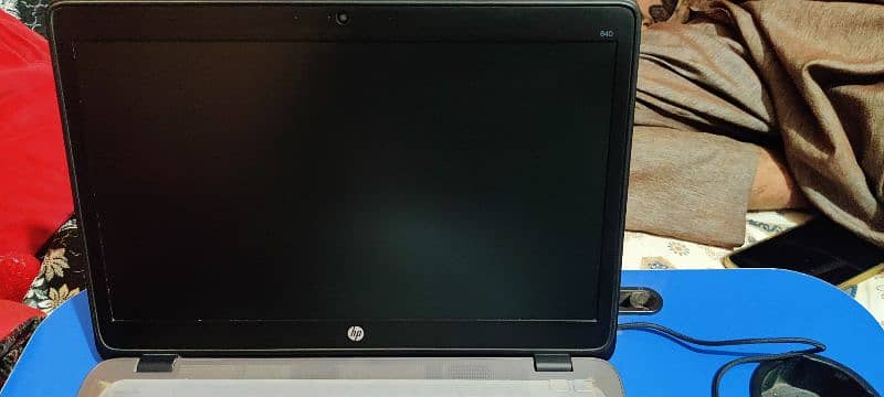 HP Elite Book 840 G-1 1