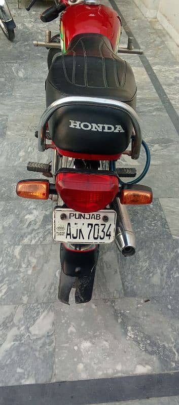 Well maintained bike at a very reasonable price 5